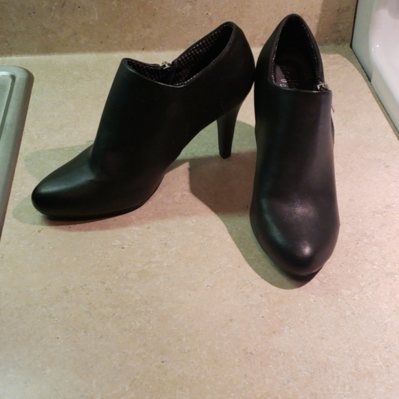 Deflex - Picture 2 of 6